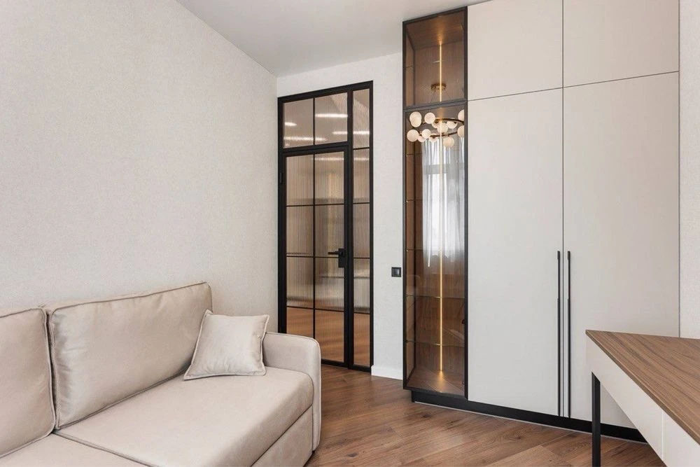 продам 3-к кв / 68.3 м² / 68 Жемчужина