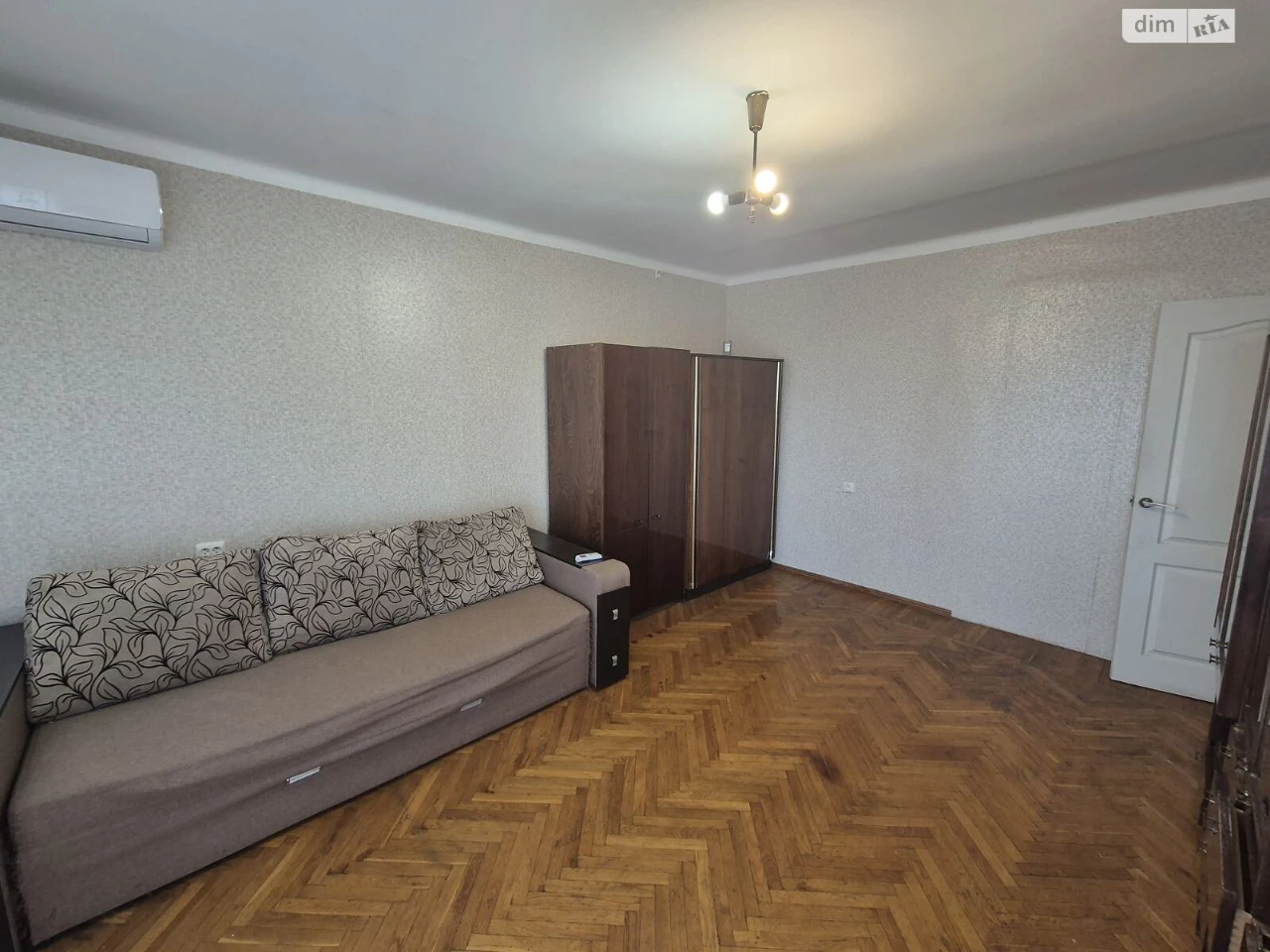 Продаж Квартира Приморський