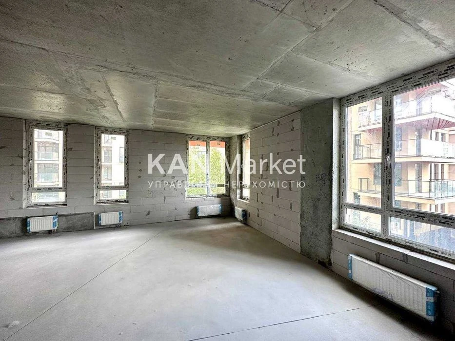 Продаж 3к квартири 102,4 м² у Файна Таун