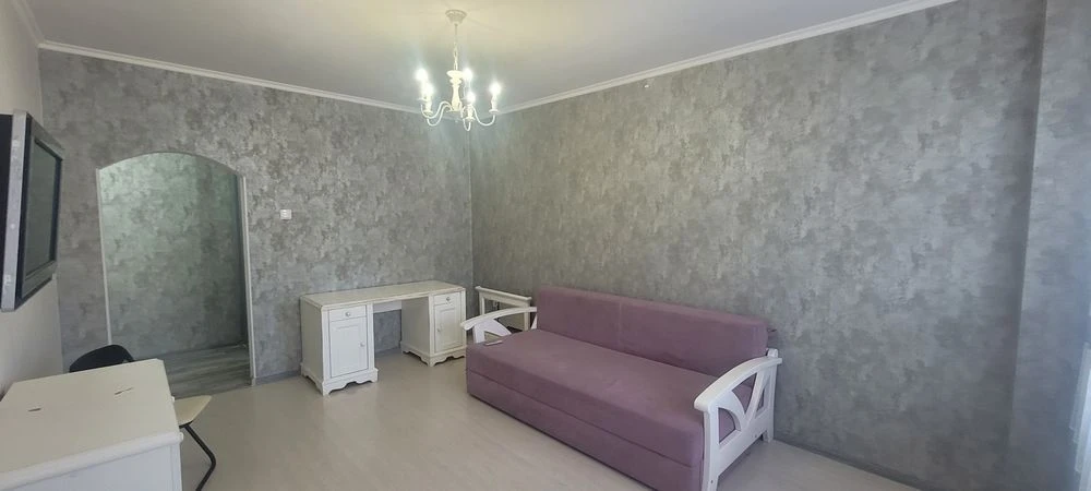Гарна 1к, новий будинок, Піски.