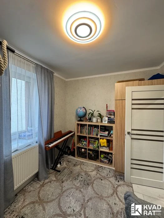Затишна 1 кім  квартира,центр