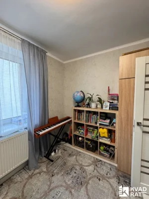 Затишна 1 кім  квартира,центр
