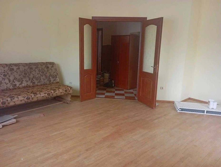 продаж 3 кім квартира вул Залізнична ремонт ВІЛЬНА