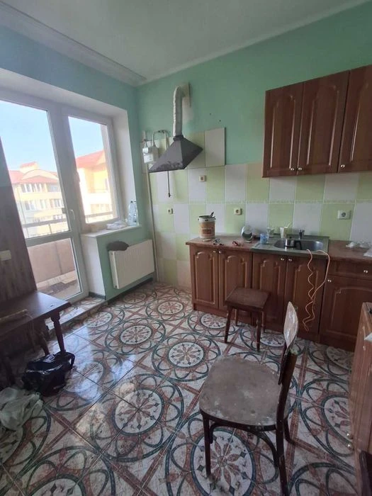 продаж 3 кім квартира вул Залізнична ремонт ВІЛЬНА