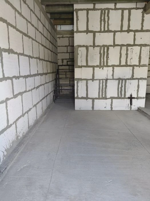 Spacious townhouse in Khadzhibey district