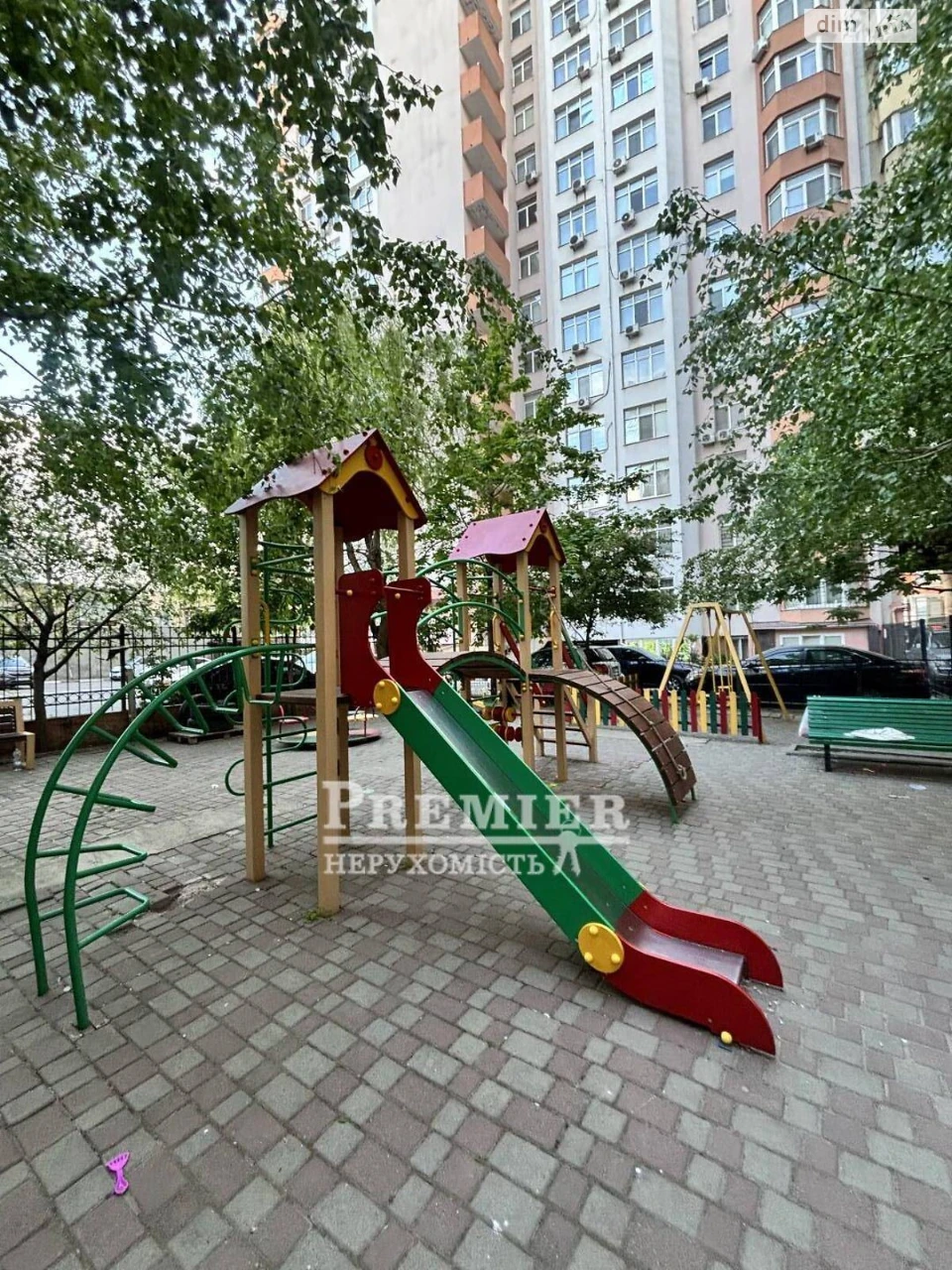 Продаж Квартира Приморський