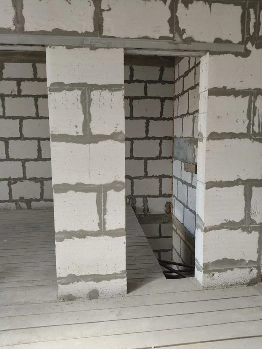 Spacious townhouse in Khadzhibey district