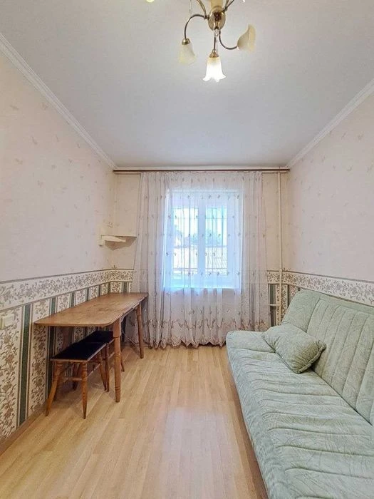 Продам 2к. квартиру в центре Одессы - рядом парк и море