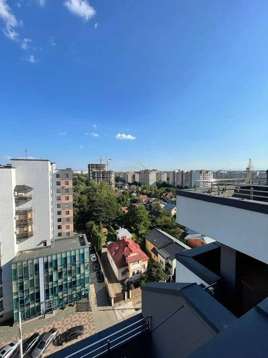 Продаж пентхауса з частковим ремонтом в ЖК Park Residence