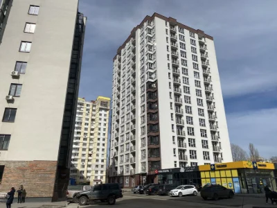 Продам 1 комн квартиру в ЖК Айсберг 2