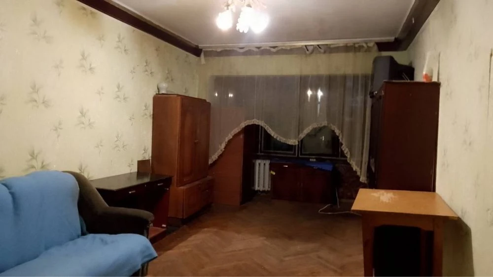 Продається/2кімнатна-55м2/в Києві/Свʼятошинському р-н./вул.У