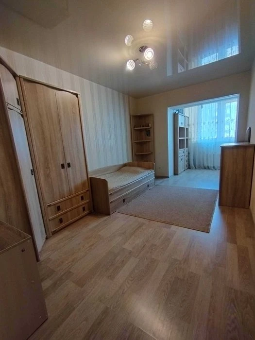 Продам просторную 2-комн. квартиру с РЕМОНТОМ в ЖК "Острова"