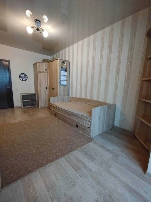 Продам просторную 2-комн. квартиру с РЕМОНТОМ в ЖК "Острова"