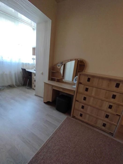 Продам просторную 2-комн. квартиру с РЕМОНТОМ в ЖК "Острова"