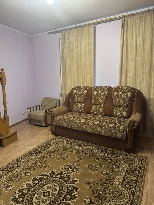 Продаж квартири в тихому районі міста