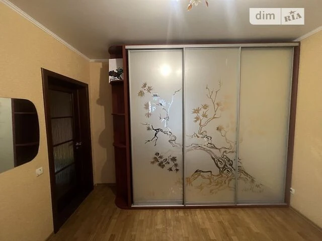 Продаж 3к квартири 68 кв. м на вул. Героїв Маріуполя 7 • ID