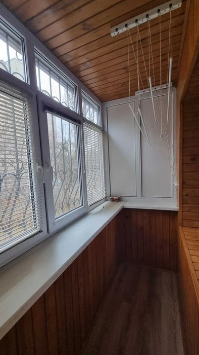 Продам 2-х комн. квартиру на Печерске