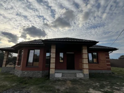 Продам будинок вул. Лучниківська 16 В