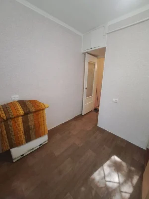 Продається 1кк. пр.Мира 70а