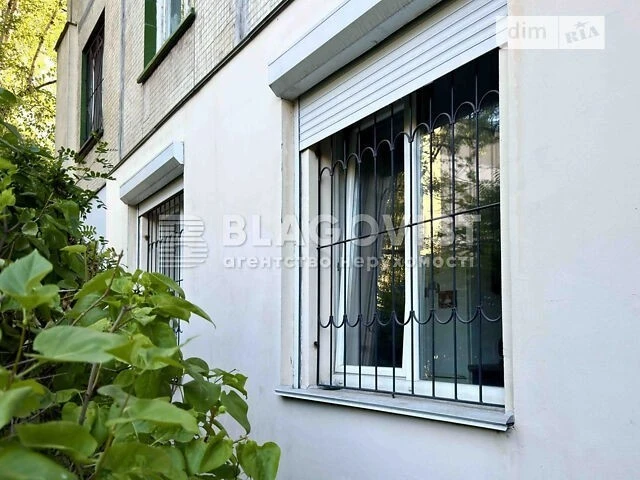 Продаж 2к квартири 45.3 кв. м на вул. Олексіївська 10/12 • I