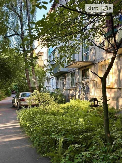 Продаж 2к квартири 45.3 кв. м на вул. Олексіївська 10/12 • I
