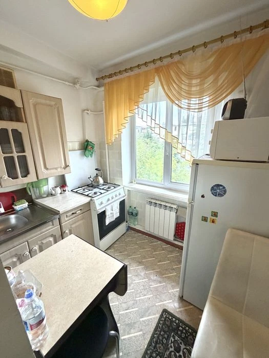Продается 1 ком квартира в центре Вознесеновского р-на по ул