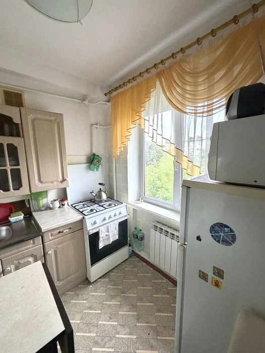 Продается 1 ком квартира в центре Вознесеновского р-на по ул