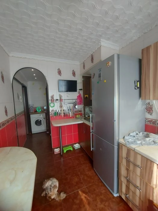 Продаєтся 3х.к Площадь перемоги