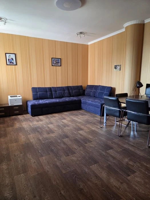 For sale 1-room apartment 63 sq.m., Botanical Garden