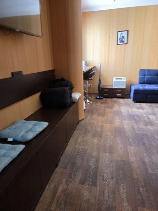For sale 1-room apartment 63 sq.m., Botanical Garden