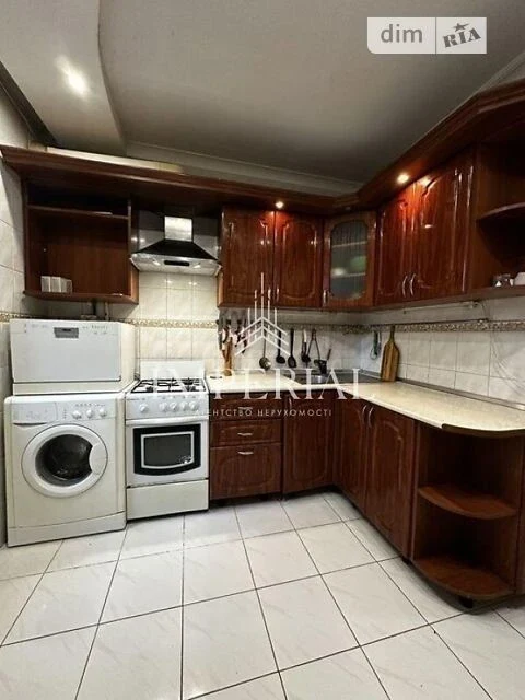 Довготривала оренда 2к квартири на вул. Ризька 16 • ID 34800