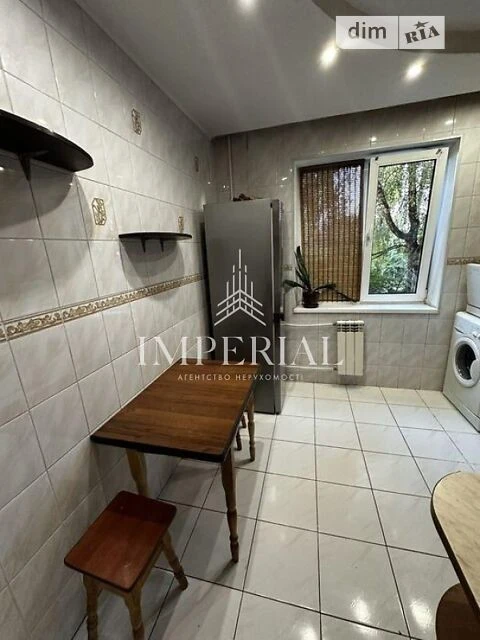 Довготривала оренда 2к квартири на вул. Ризька 16 • ID 34800