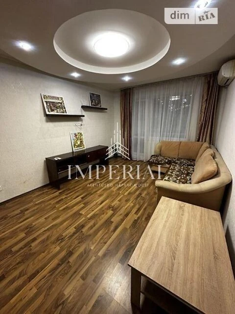 Довготривала оренда 2к квартири на вул. Ризька 16 • ID 34800