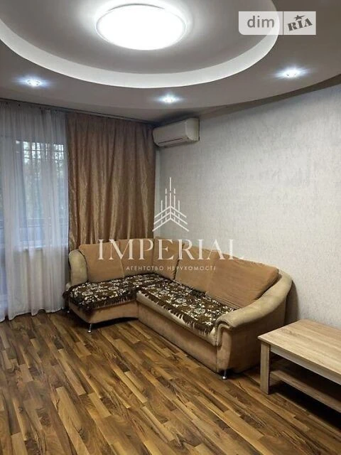 Довготривала оренда 2к квартири на вул. Ризька 16 • ID 34800