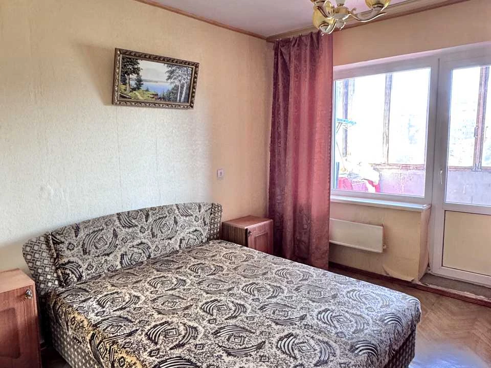 Квартира. Київ, Радунська вул.