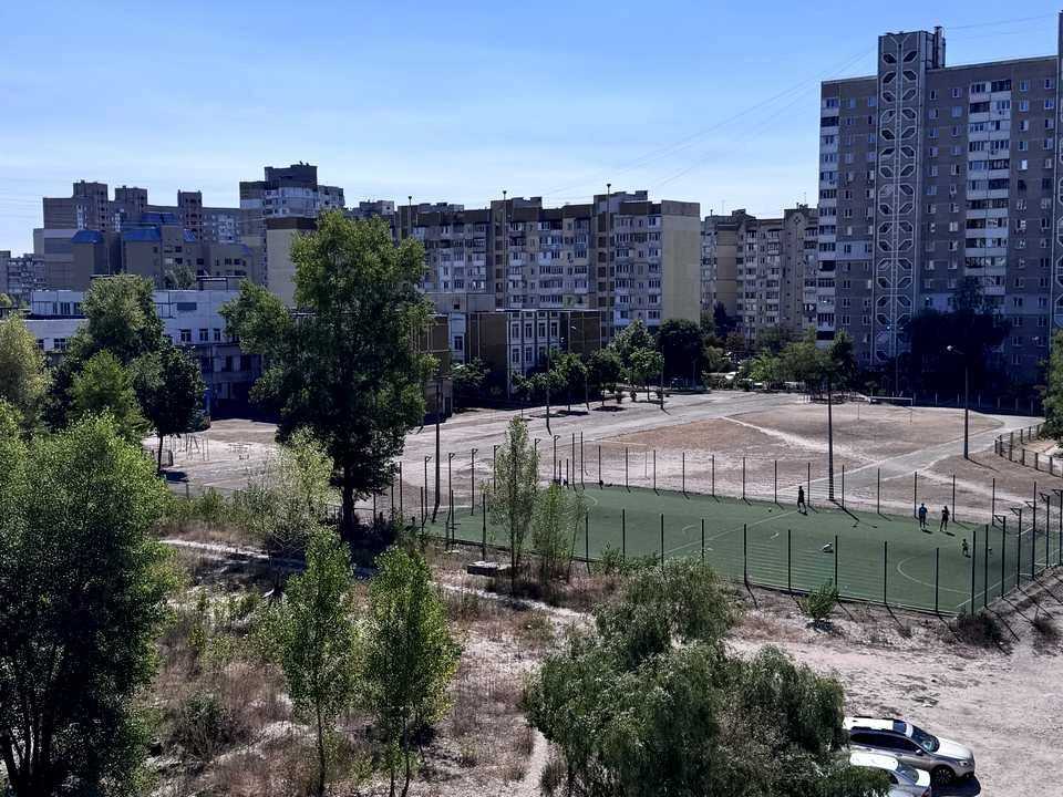 Квартира. Київ, Радунська вул.