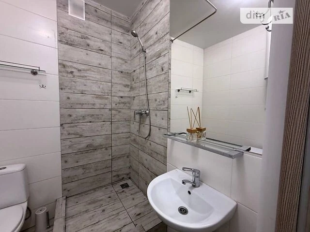 Продажа 1к квартиры 17.6 кв. м по ул. Каменская 127 • ID 34