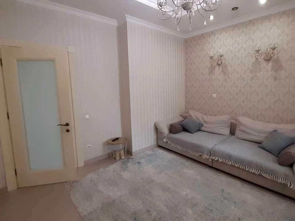 Будинок. Одеса, Сергія Шелухіна вул. (Олександра Невського)