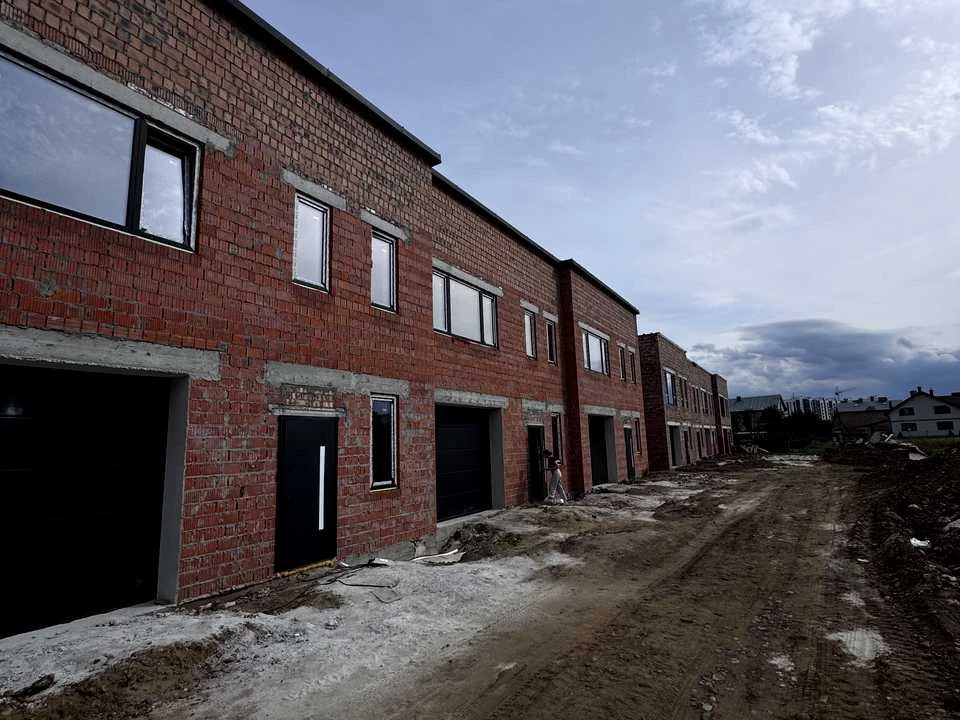Будинок. Івано-Франківськ, Підлузький провулок
