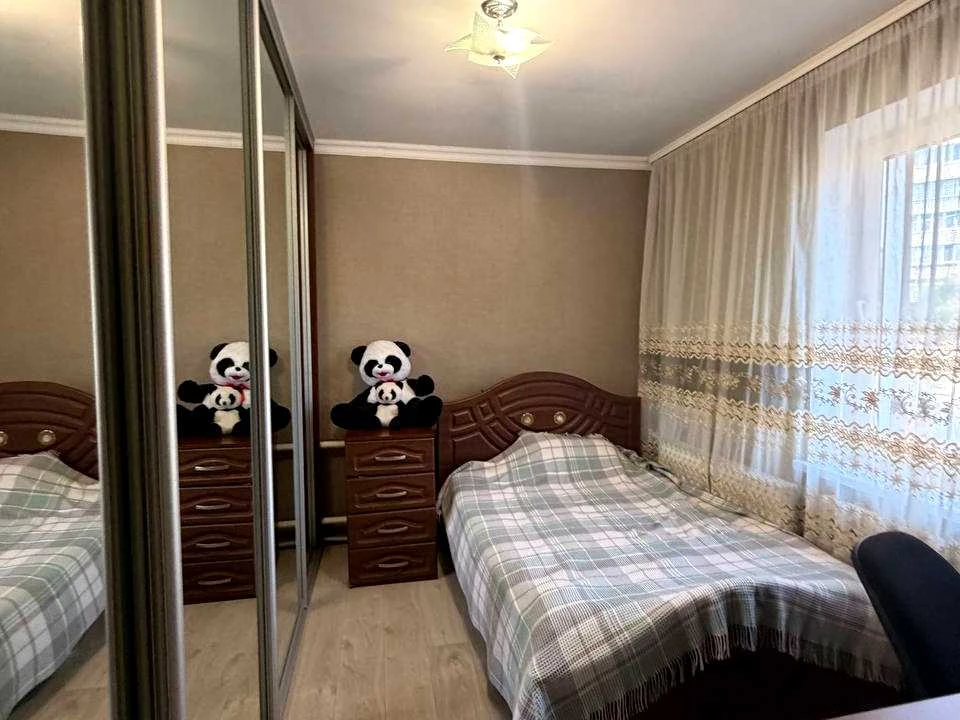 Будинок. Хмельницький, Вишнева вул.