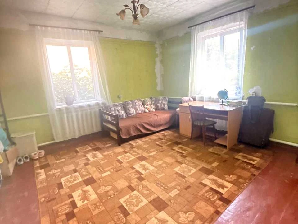Будинок. Хмельницький, Героїв Крут вул. (Комунарів)