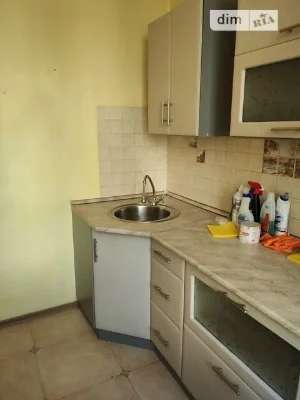 Довготривала оренда 1к квартири на бул. Миколи Міхновського