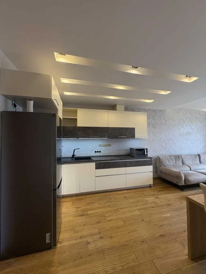 Оренда 1-кімнатної квартири 66 м², Дмитра Луценко вул., 6