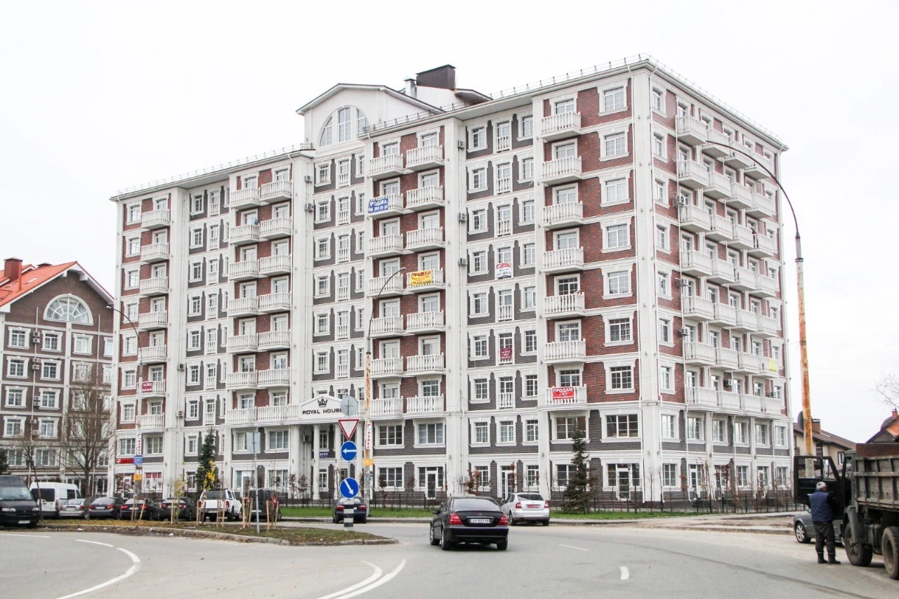 Оренда 1-кімнатної квартири 66 м², Дмитра Луценко вул., 6
