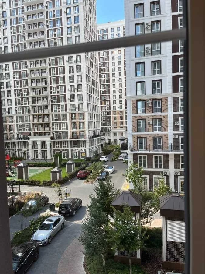 Оренда 2-кімнатної квартири 60 м², Михайла Максимовича вул.,