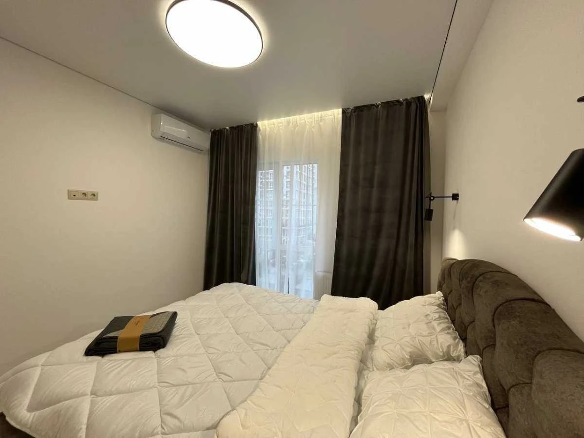 Оренда 2-кімнатної квартири 60 м², Михайла Максимовича вул.,