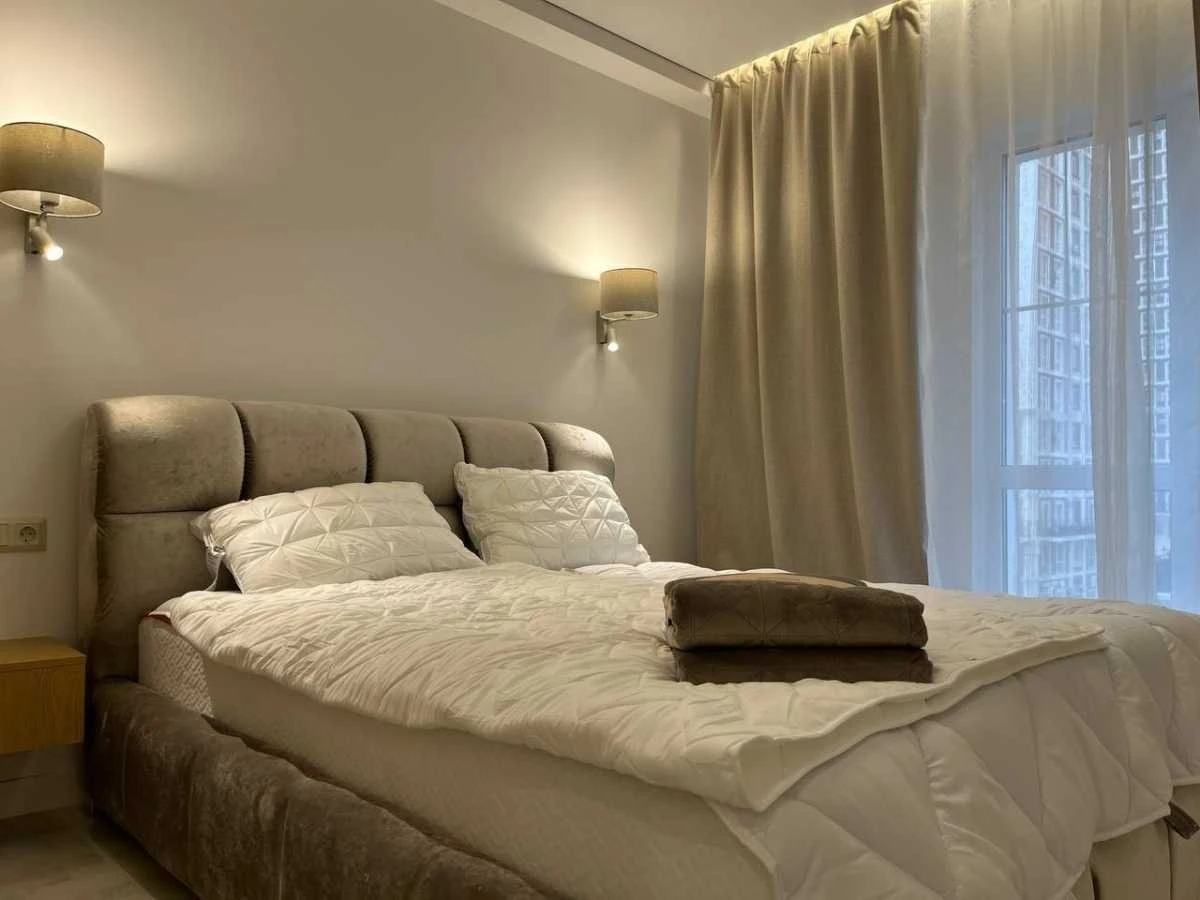 Оренда 2-кімнатної квартири 60 м², Михайла Максимовича вул.,