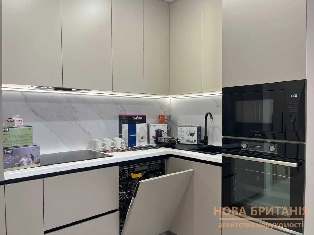 Оренда 2-кімнатної квартири 60 м², Михайла Максимовича вул.,