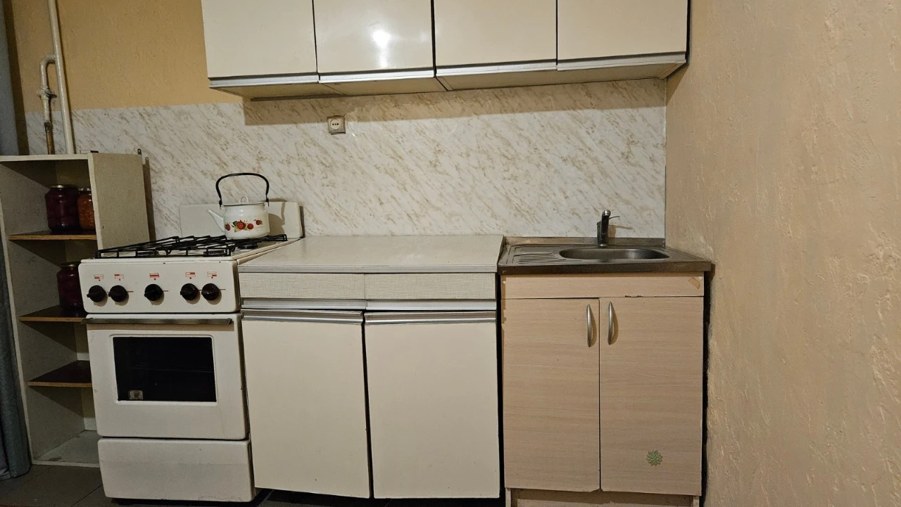 Оренда 1-кімнатної квартири 40 м², Прирічна вул., 17Г