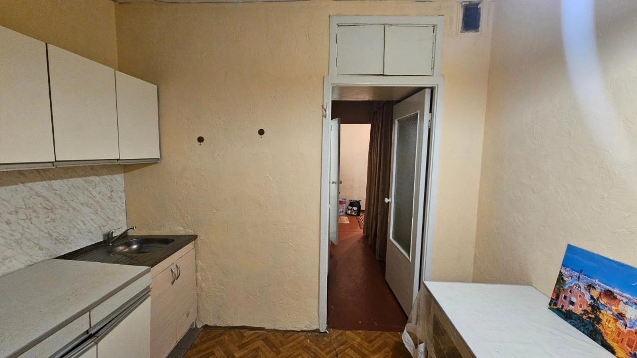 Оренда 1-кімнатної квартири 40 м², Прирічна вул., 17Г